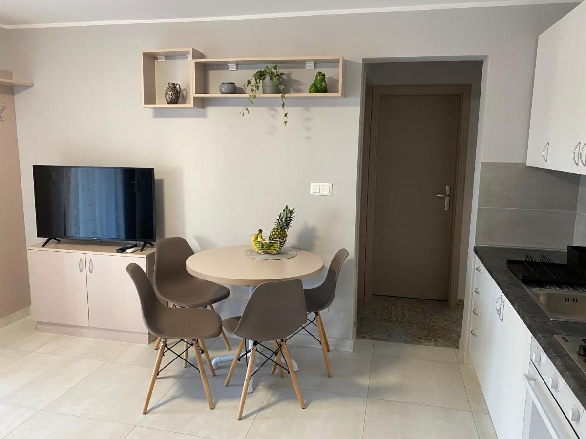 Green House Apartments Нови-Винодолски Экстерьер фото